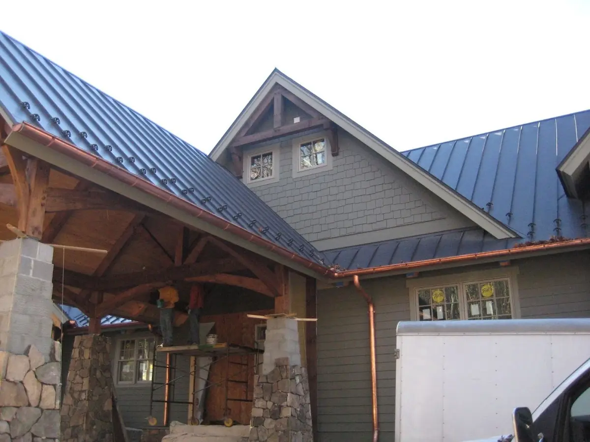 Craftsman Roofing team delivering quality roofing work in Stetson Hills